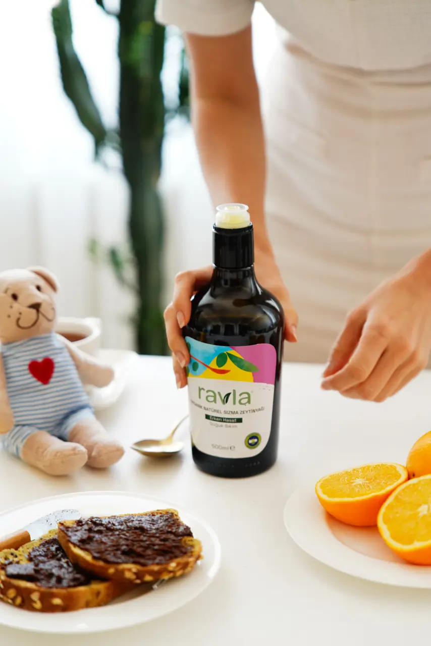 Ravla Organik Zeytinyağı – Bebek ve Çocuklara Özel Yüksek Polifenol Serisi 500ml