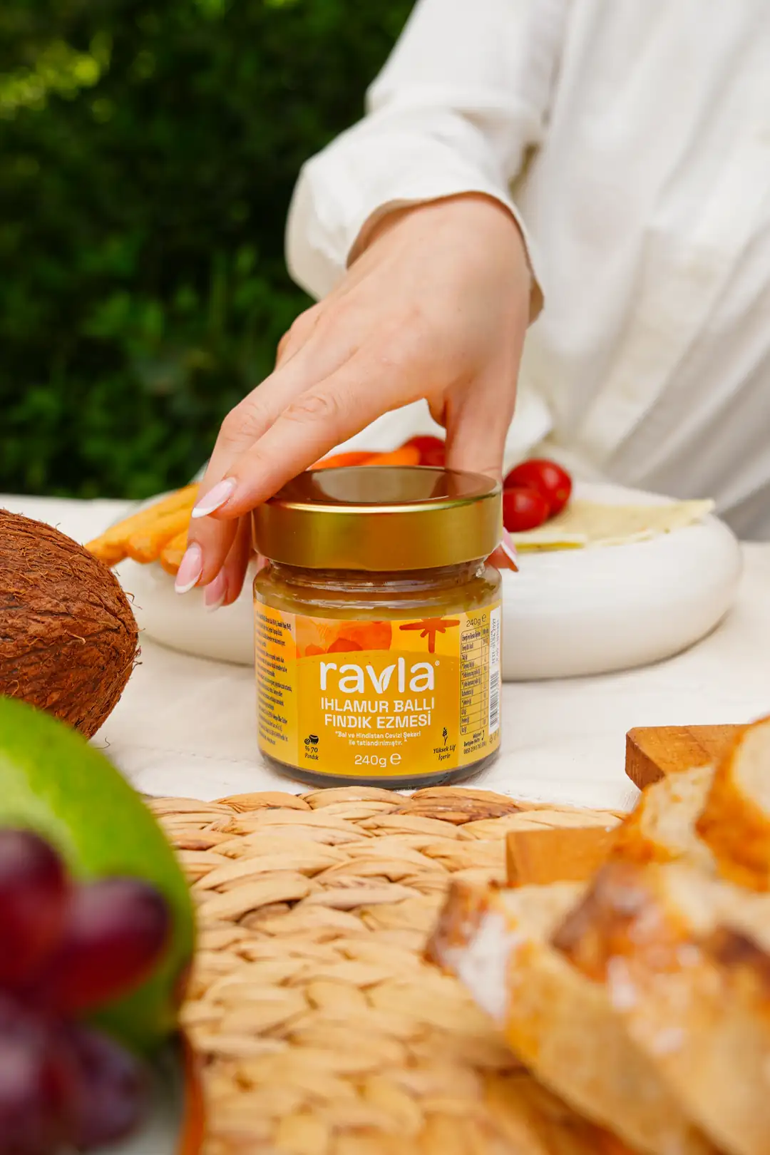 Ravla Ihlamur Ballı Fındık Ezmesi - 240g