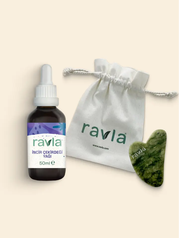 2'li Ürün - Ravla Yeşim Gua Sha Yüz Masaj Taşı / Ravla İncir Çekirdeği Yağı - 50ml