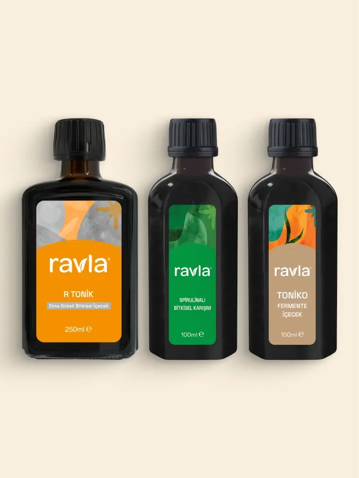 3’lü Ürün - Ravla R Tonik Elma Sirkeli Bitkisel İçecek - 250ml /  Ravla Spirulinalı Bitkisel Karışım - 100ml / Ravla Toniko Fermente İçecek - 100ml
