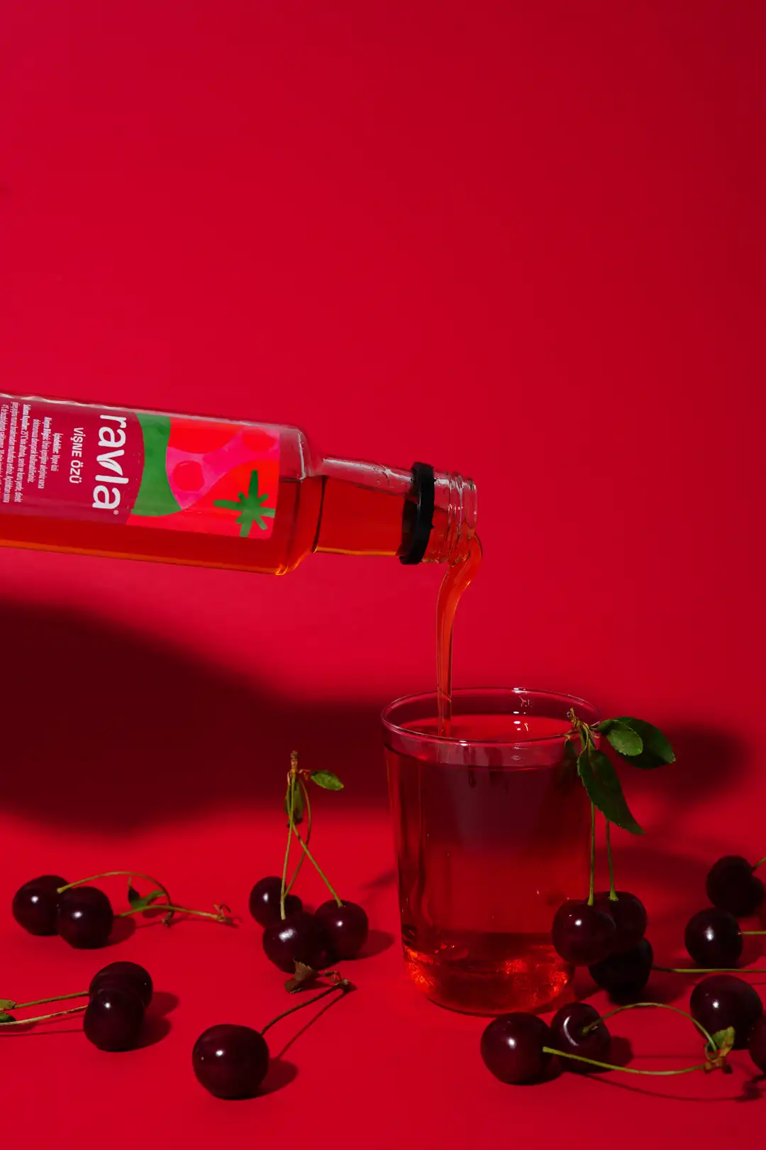 Ravla Vişne Özü - 340g